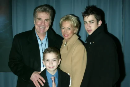 Funeral Revé Drew Walsh